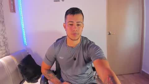 Sebas online show from February 3, 12:43 pm