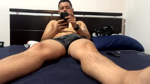 sebaz044 online show from June 15, 5:32 am