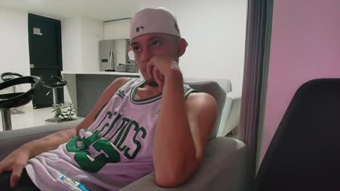 ryan miller online show from January 6, 9:19 am