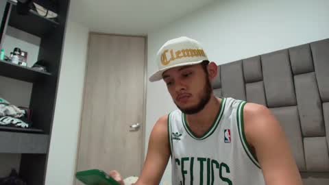 ryan miller online show from February 13, 4:00 am