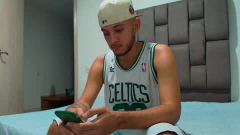 ryan miller online show from February 22, 3:45 am