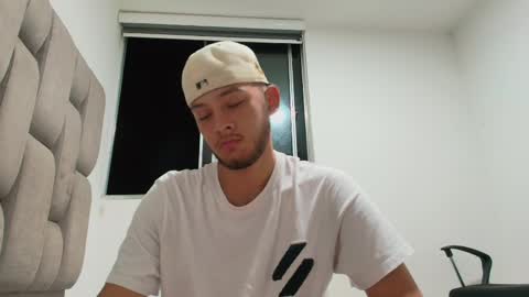 ryan miller online show from March 1, 5:20 am