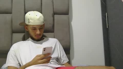 ryan miller online show from December 17, 6:45 am