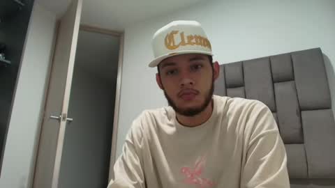 ryan miller online show from February 12, 3:29 am