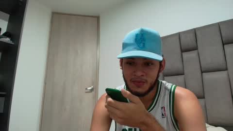 ryan miller online show from February 18, 4:15 am