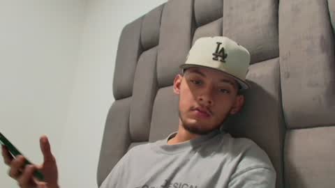 ryan miller online show from January 12, 5:56 am