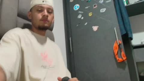 ryan miller online show from January 8, 6:52 am