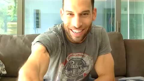 Sebastian Royce online show from May 29, 3:55 pm