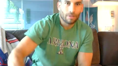 Sebastian Royce online show from June 3, 10:15 pm