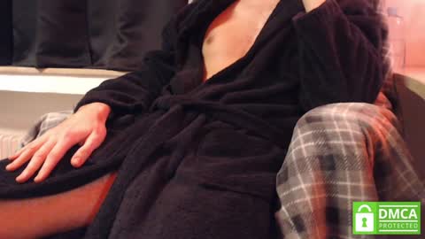 maybe Phil  online show from February 4, 6:27 pm