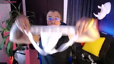 sed online show from February 10, 9:15 pm