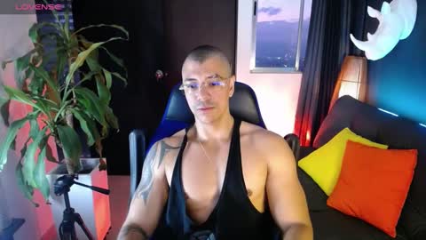 sed online show from February 1, 10:59 am