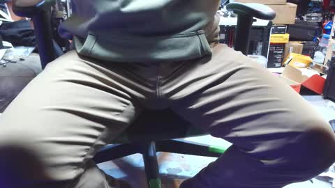 selfpound online show from March 6, 5:54 pm