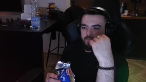 semenmonke online show from March 28, 1:06 am