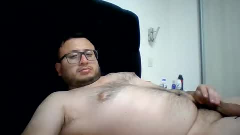 Snapshot of sementalpajero chatting on March 10, 1:56 am sementalpajero online show from March 10, 1:56 am