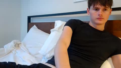 Cam online show from April 1, 11:24 pm