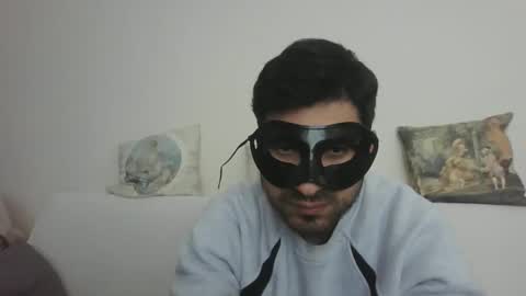 sero98313230 online show from April 7, 9:42 am