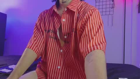 Alexis online show from October 31, 4:25 am