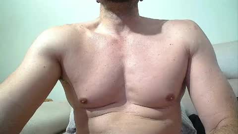 SEX MACHINE 19 online show from April 21, 4:46 pm