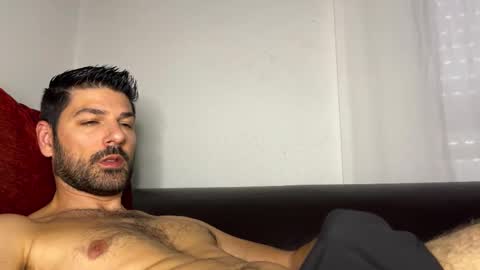 Lucenzo  online show from October 29, 9:45 am