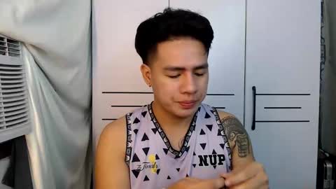 HI I AM JAMESPLEASE LET ME DO SOME HOT SHOWS FOR YOU HERE FOR MY  SCHOOL AND FOR MY FAMILY online show from November 13, 2:16 am