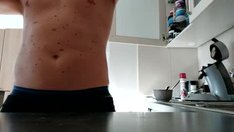 sexy30031986 online show from November 21, 10:25 am