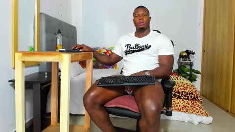 sexy blackman online show from February 3, 2:11 pm