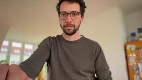 sexyleo8282 online show from May 7, 1:33 pm
