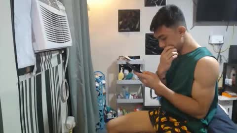 sexystrongcum online show from February 17, 1:54 pm