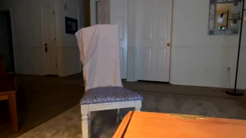 Smooth bi guy online show from January 10, 7:57 am