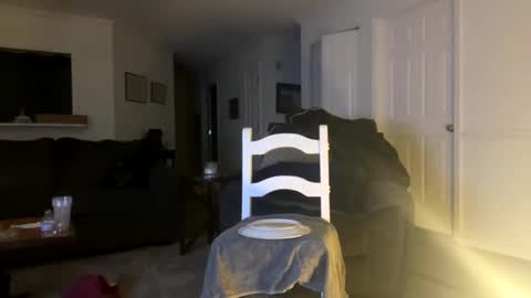 Smooth bi guy online show from September 14, 9:11 am