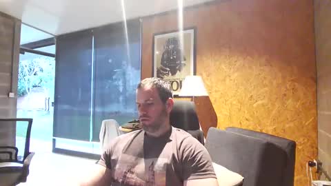 Snapshot of shad0w_hunter chatting on September 24, 9:24 pm shad0w_hunter online show from September 24, 9:24 pm