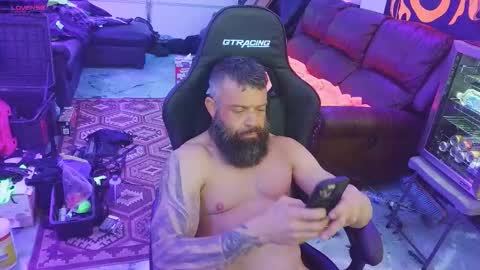 shadetreepornstar online show from February 11, 10:26 pm