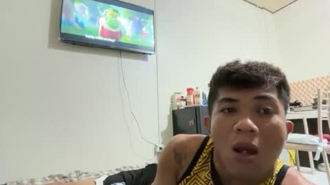 shake_raytow34 online show from May 3, 4:53 pm