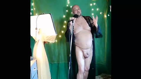 NakedSinger online show from June 21, 6:35 pm
