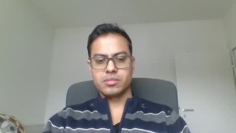 sharmamanxyz online show from February 4, 10:32 am