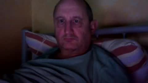 Snapshot of sharpshoder chatting on December 30, 9:50 pm Peter online show from December 30, 9:50 pm