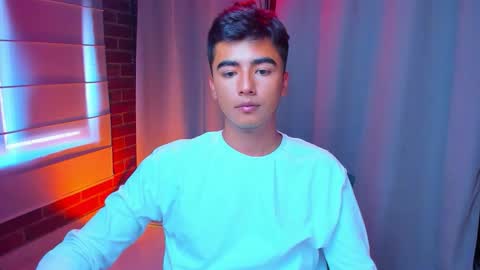 Shawn online show from December 17, 2:24 pm