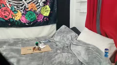 King-shelb online show from February 27, 8:39 am