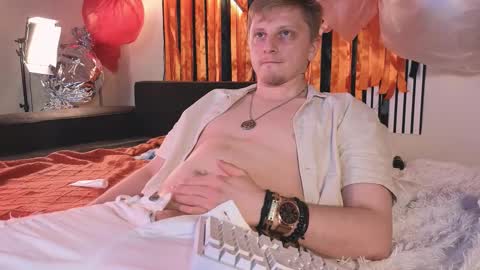 Vincente online show from November 1, 11:31 pm