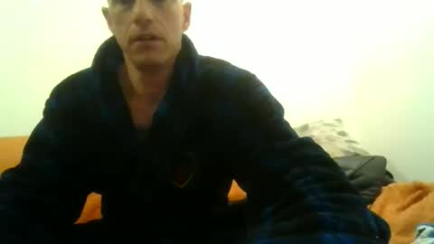 showherenow online show from March 22, 7:02 am