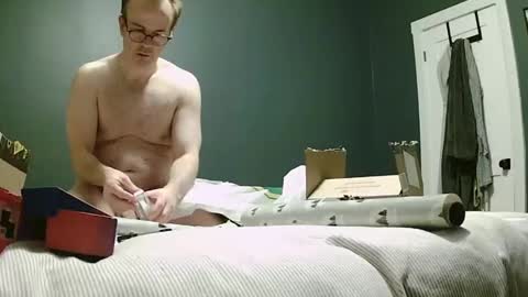 Snapshot of shutterbug989 chatting on December 24, 2:54 am shutterbug989 online show from December 24, 2:54 am