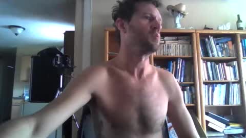 Snapshot of shyguy9387 chatting on January 6, 3:51 pm shyguy9387 online show from January 6, 3:51 pm