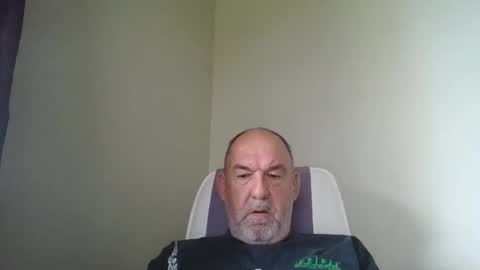 shyguytm online show from February 14, 8:37 pm