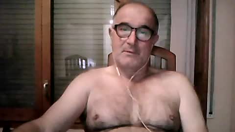 shymmy10 online show from June 20, 2:49 am