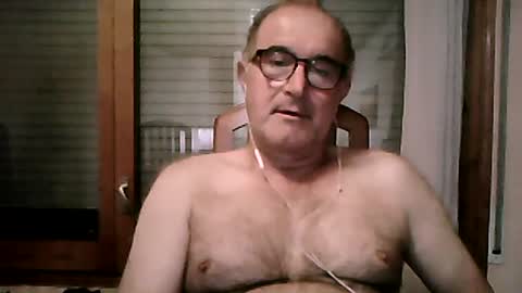 shymmy10 online show from July 25, 2:41 am