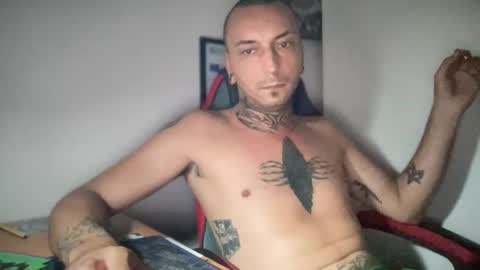 sidvicious23cm online show from September 10, 6:17 pm