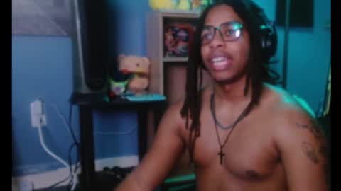 Sillyboi34 online show from January 19, 2:19 pm