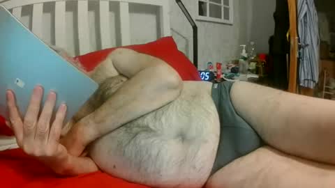 sillyoldman45221063 online show from July 26, 10:06 pm