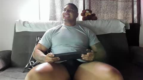 simeone_panda online show from November 9, 1:59 pm